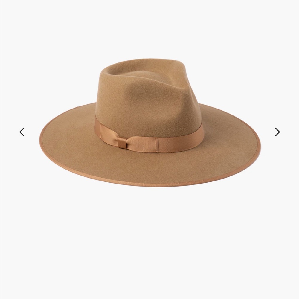 Lack of color teak rancher hat